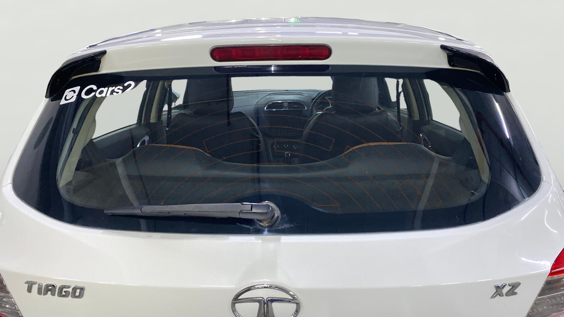 View 2016 Tata Tiago Revotorq XB Image 4 Used 2016 Tata Tiago Revotorq XB Image 4