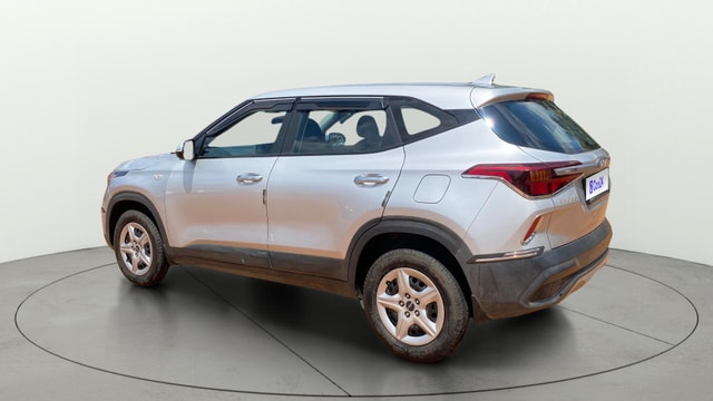 View Kia Seltos Image 2 Used Kia Seltos Image 2