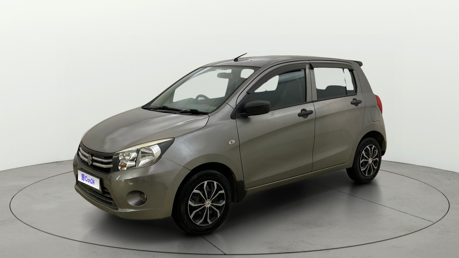 View 2015 Maruti Suzuki 1000 Base Variant Image 34 Used 2015 Maruti Suzuki 1000 Base Variant Image 34