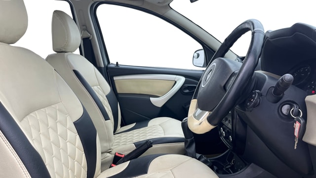 View Renault Duster Image 25 Used Renault Duster Image 25