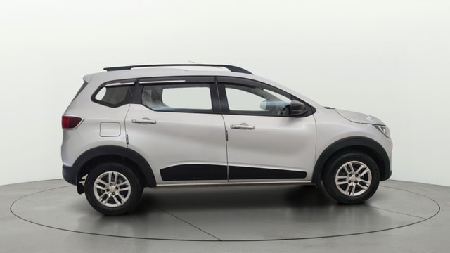 View Renault Triber Image 8 Used Renault Triber Image 8