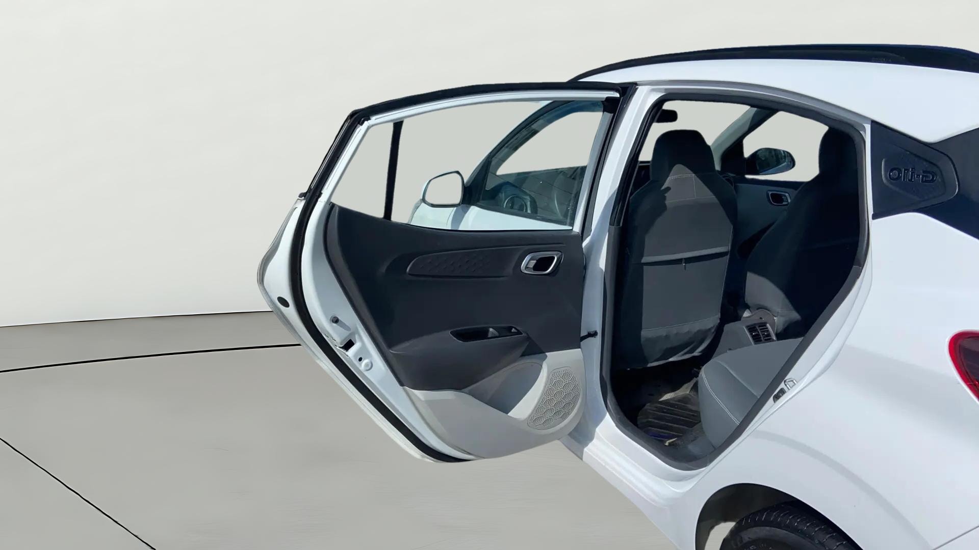 View 2024 Hyundai Grand i10 Nios Asta Petrol Image 32 Used 2024 Hyundai Grand i10 Nios Asta Petrol Image 32