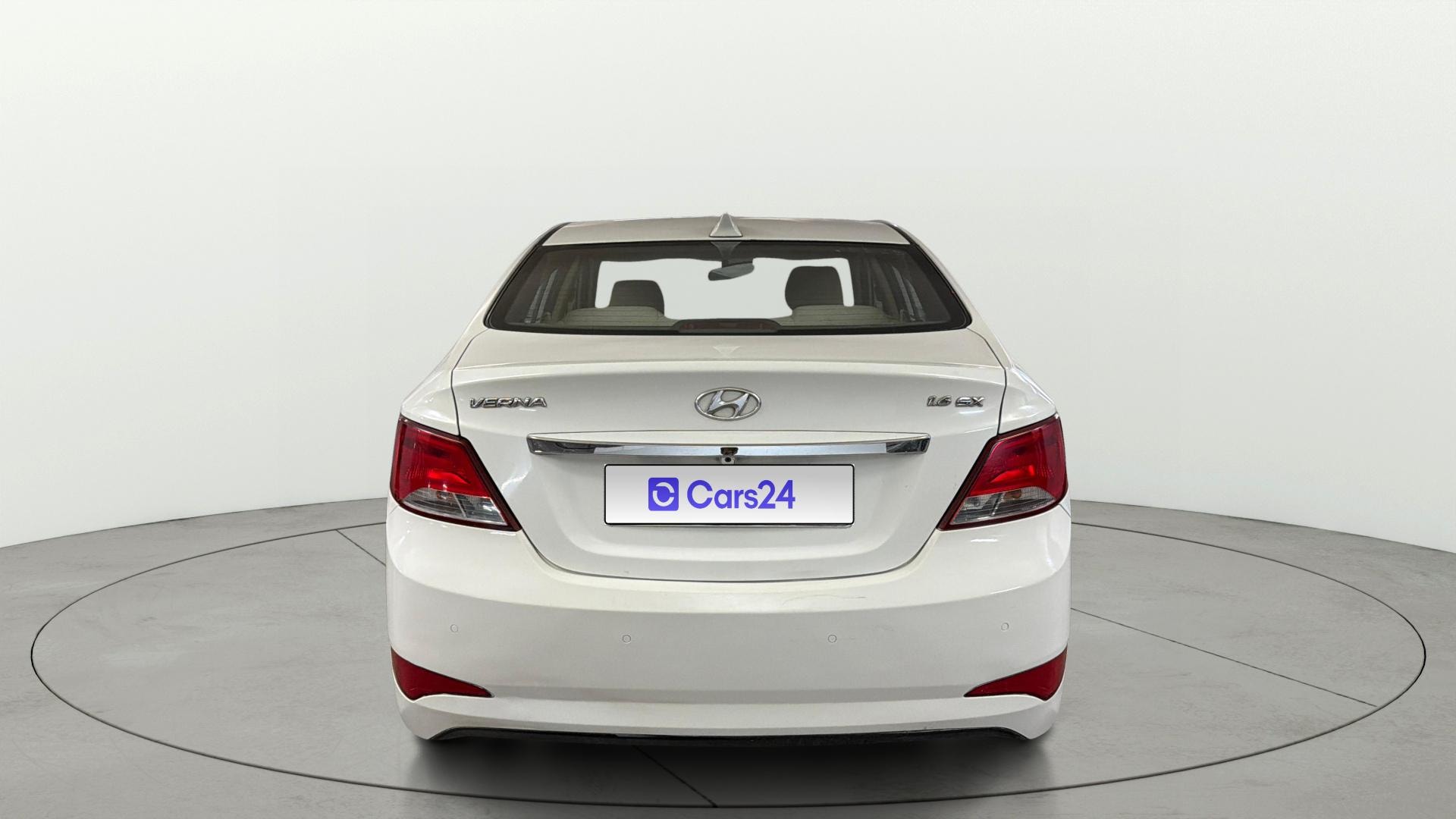 View 2016 Hyundai Verna 1.6 VTVT SX Image 39 Used 2016 Hyundai Verna 1.6 VTVT SX Image 39