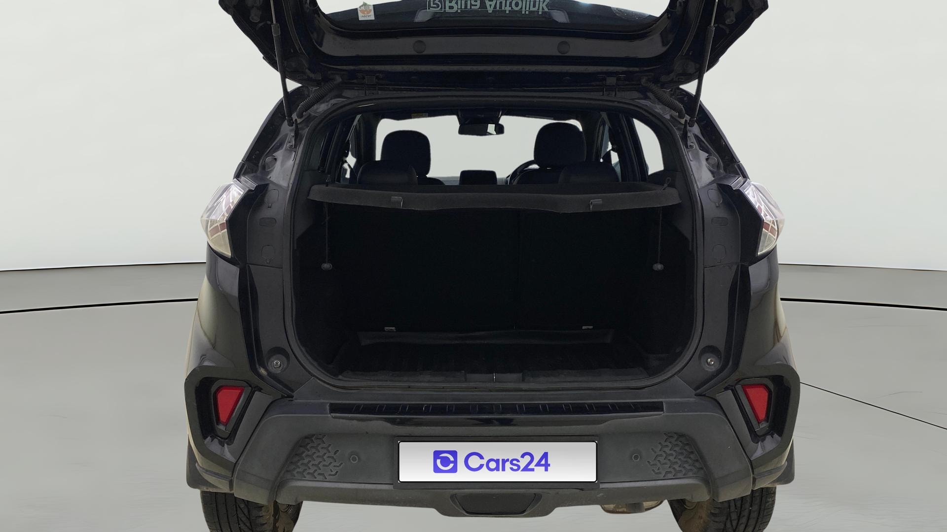 View 2023 Tata Nexon Revotron XZA Plus AMT Dark Image 41 Used 2023 Tata Nexon Revotron XZA Plus AMT Dark Image 41