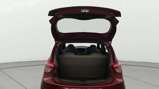 View Hyundai Grand i10 Image 30 Used Hyundai Grand i10 Image 30