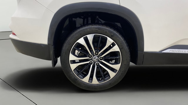 View MG Hector Plus Image 35 Used MG Hector Plus Image 35