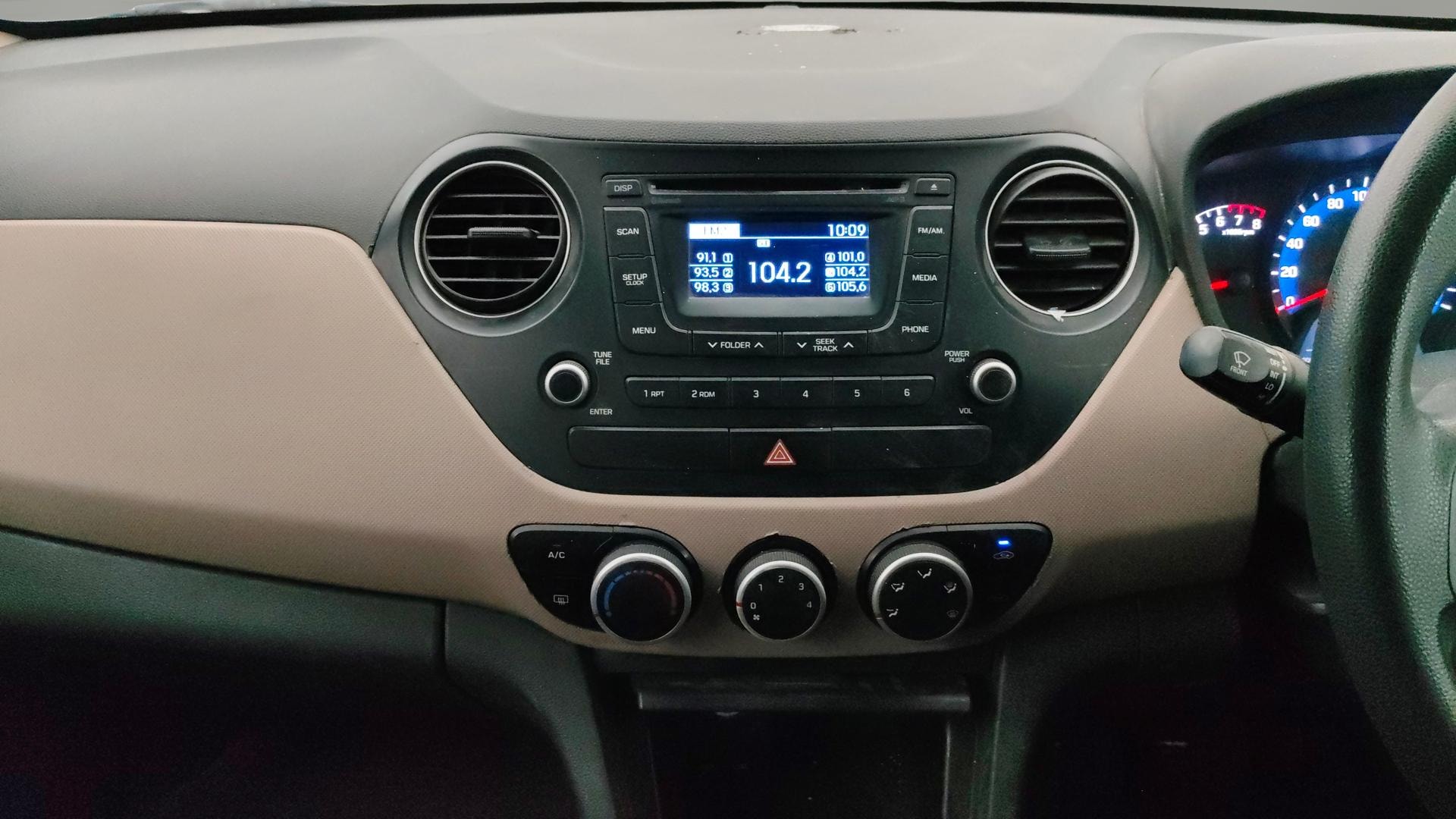 Used 2014 Hyundai Xcent Used 2014 Hyundai Xcent