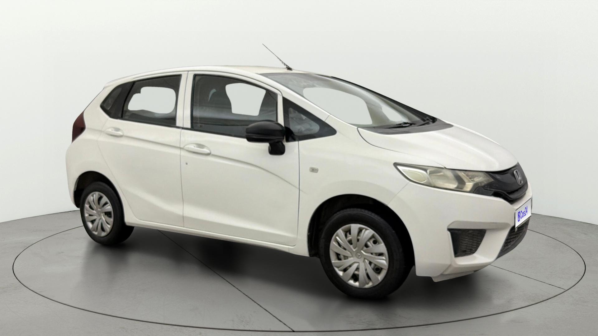 View 2017 Honda Jazz E MT Diesel Image 35 Used 2017 Honda Jazz E MT Diesel Image 35
