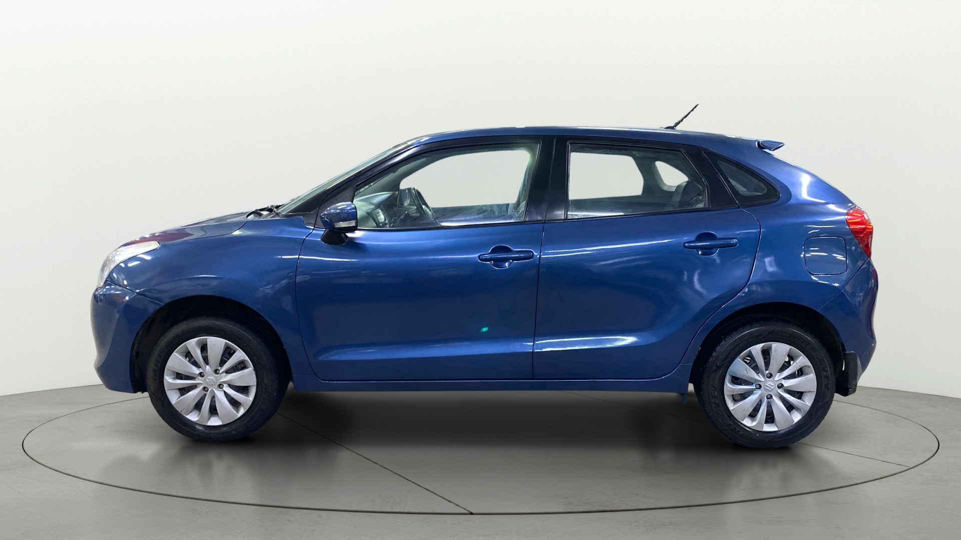 View 2016 Maruti Suzuki 1000 Base Variant Image 5 Used 2016 Maruti Suzuki 1000 Base Variant Image 5