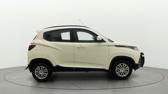 View Mahindra KUV100 Image 8 Used Mahindra KUV100 Image 8