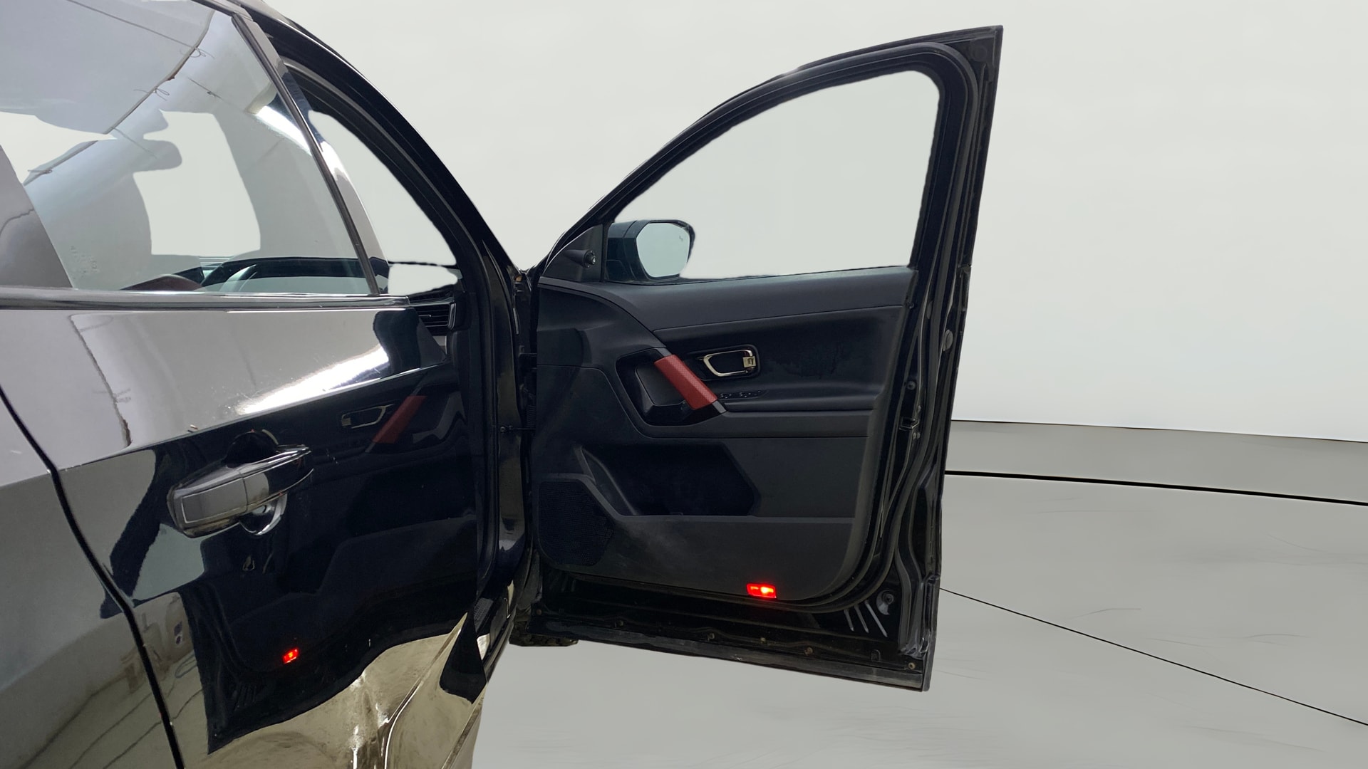 View 2023 Tata Harrier XE Image 47 Used 2023 Tata Harrier XE Image 47