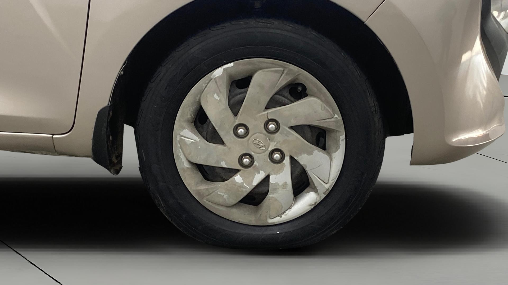 View 2020 Hyundai New Santro D-Lite Petrol Image 39 Used 2020 Hyundai New Santro D-Lite Petrol Image 39