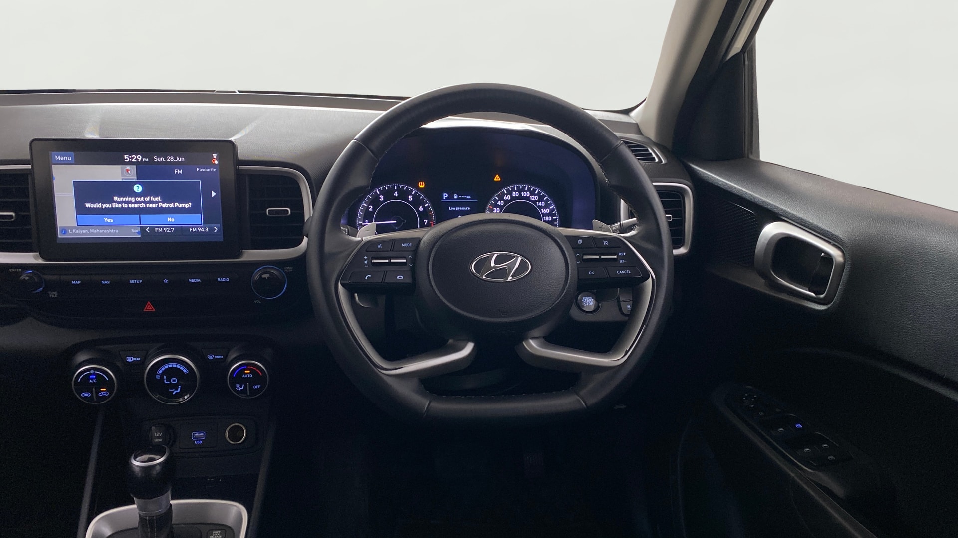 View 2021 Hyundai Venue SX Plus 1.0 Petrol AT Image 20 Used 2021 Hyundai Venue SX Plus 1.0 Petrol AT Image 20