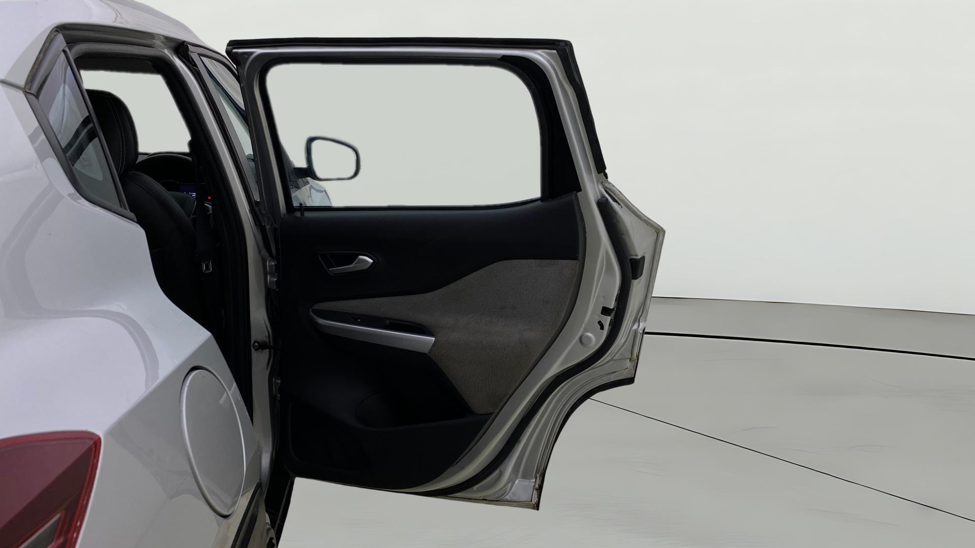 View 2022 Nissan Magnite XL Image 7 Used 2022 Nissan Magnite XL Image 7