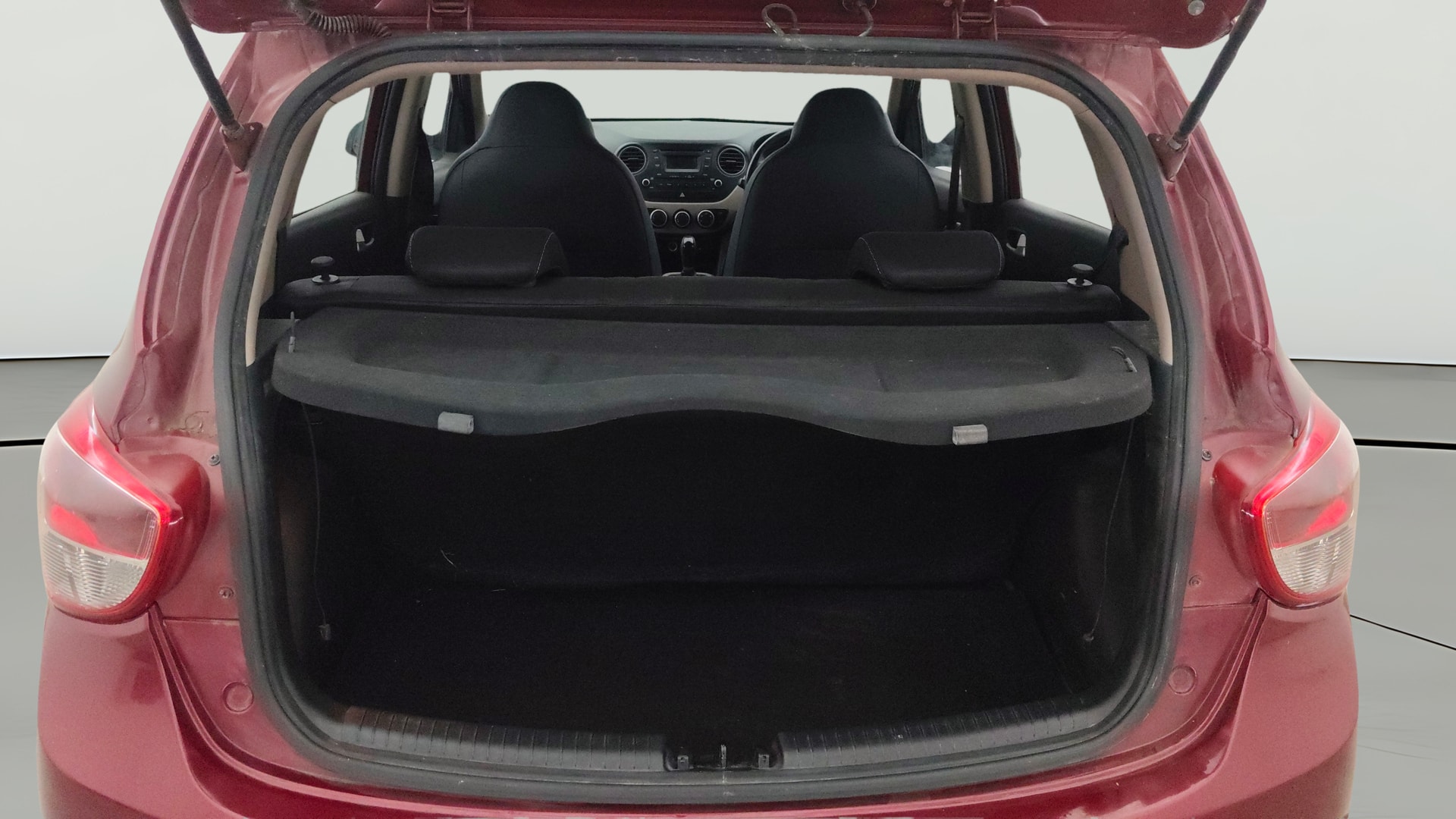 View 2015 Hyundai Grand i10 Asta AT 1.2 Kappa VTVT Image 37 Used 2015 Hyundai Grand i10 Asta AT 1.2 Kappa VTVT Image 37