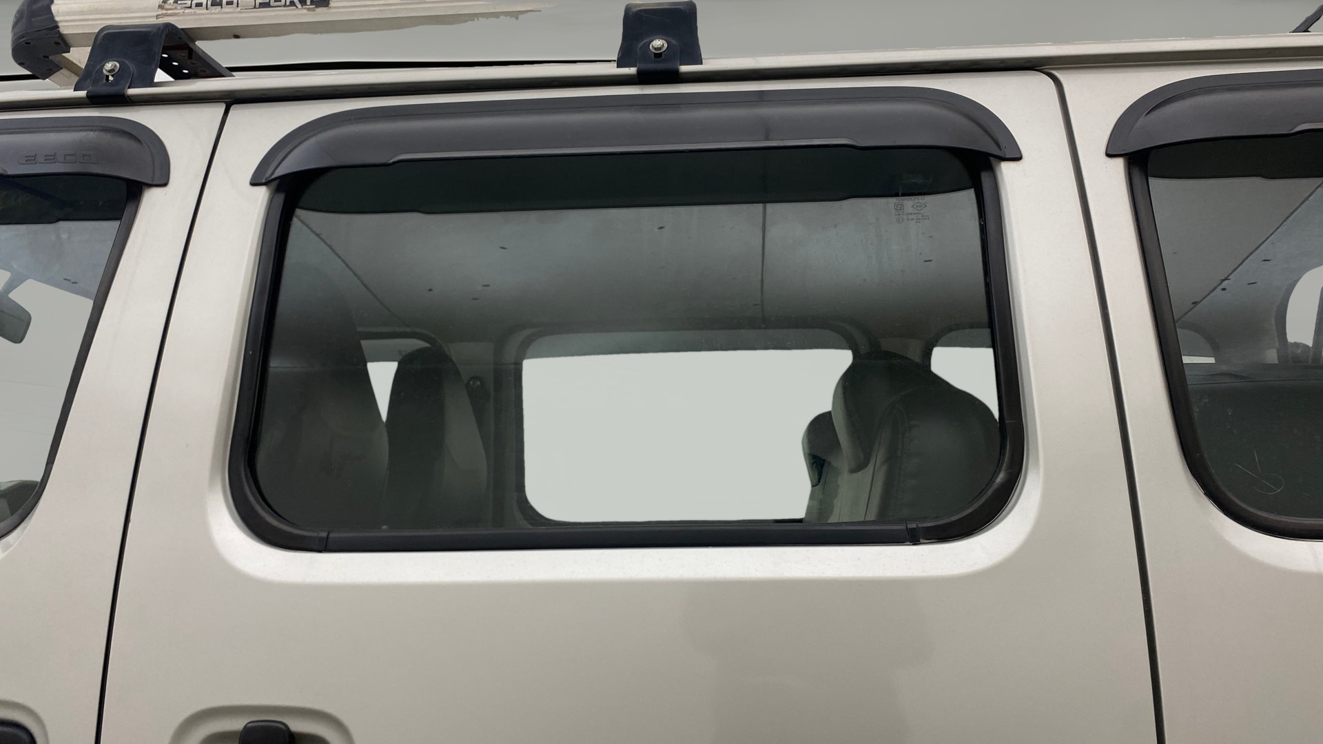 View 2023 Maruti Suzuki 1000 Base Variant Image 23 Used 2023 Maruti Suzuki 1000 Base Variant Image 23