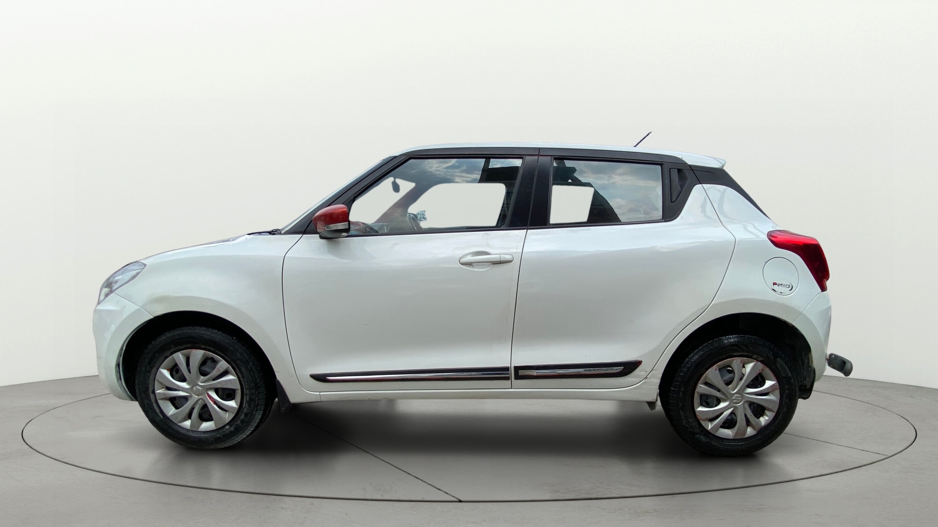 View 2020 Maruti Suzuki 1000 Base Variant Image 5 Used 2020 Maruti Suzuki 1000 Base Variant Image 5