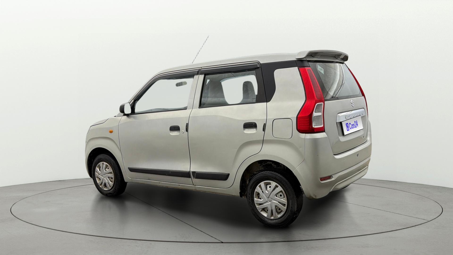View 2021 Maruti Suzuki 1000 Base Variant Image 2 Used 2021 Maruti Suzuki 1000 Base Variant Image 2