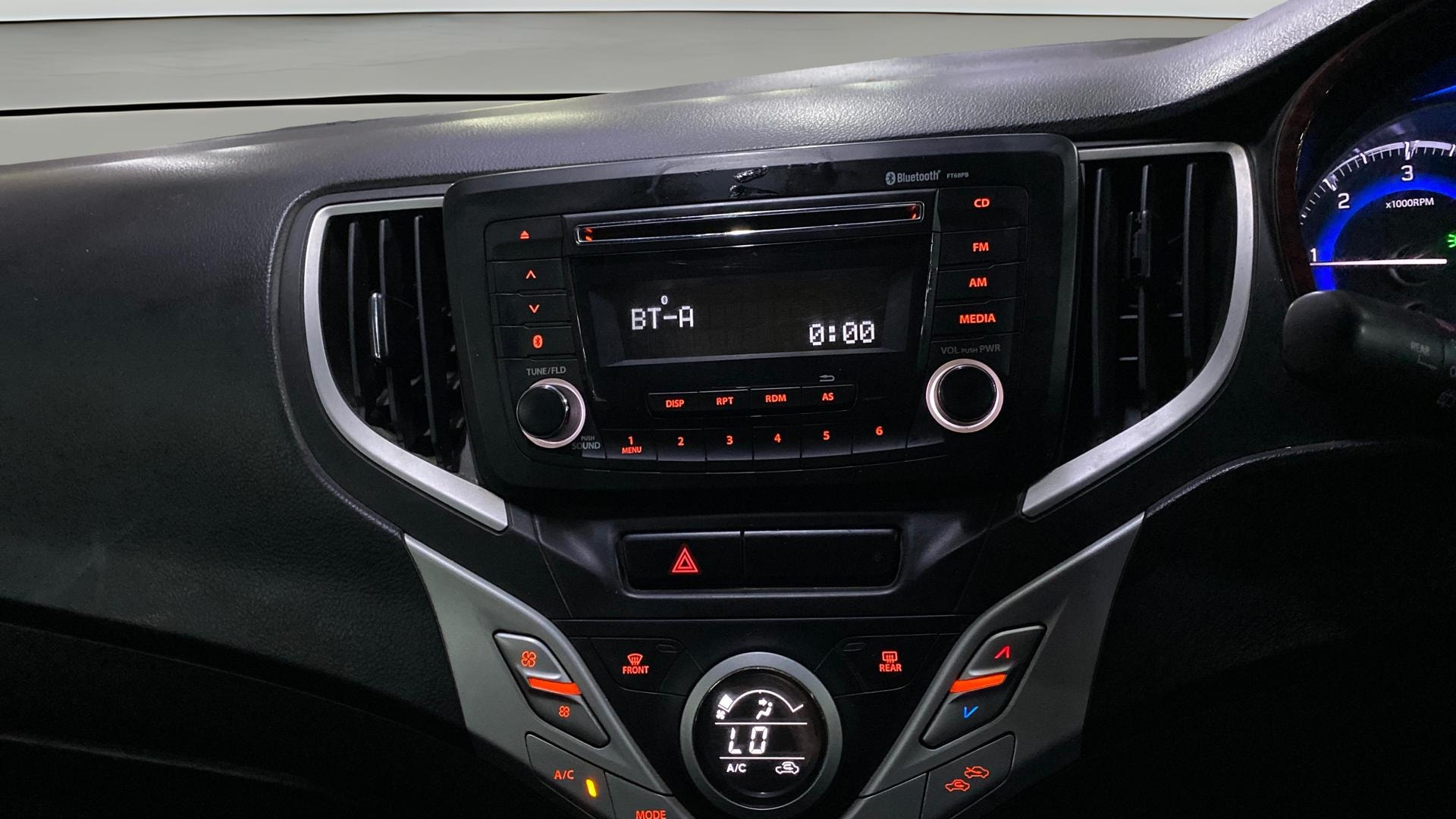 View 2017 Maruti Suzuki 1000 Base Variant Image 31 Used 2017 Maruti Suzuki 1000 Base Variant Image 31