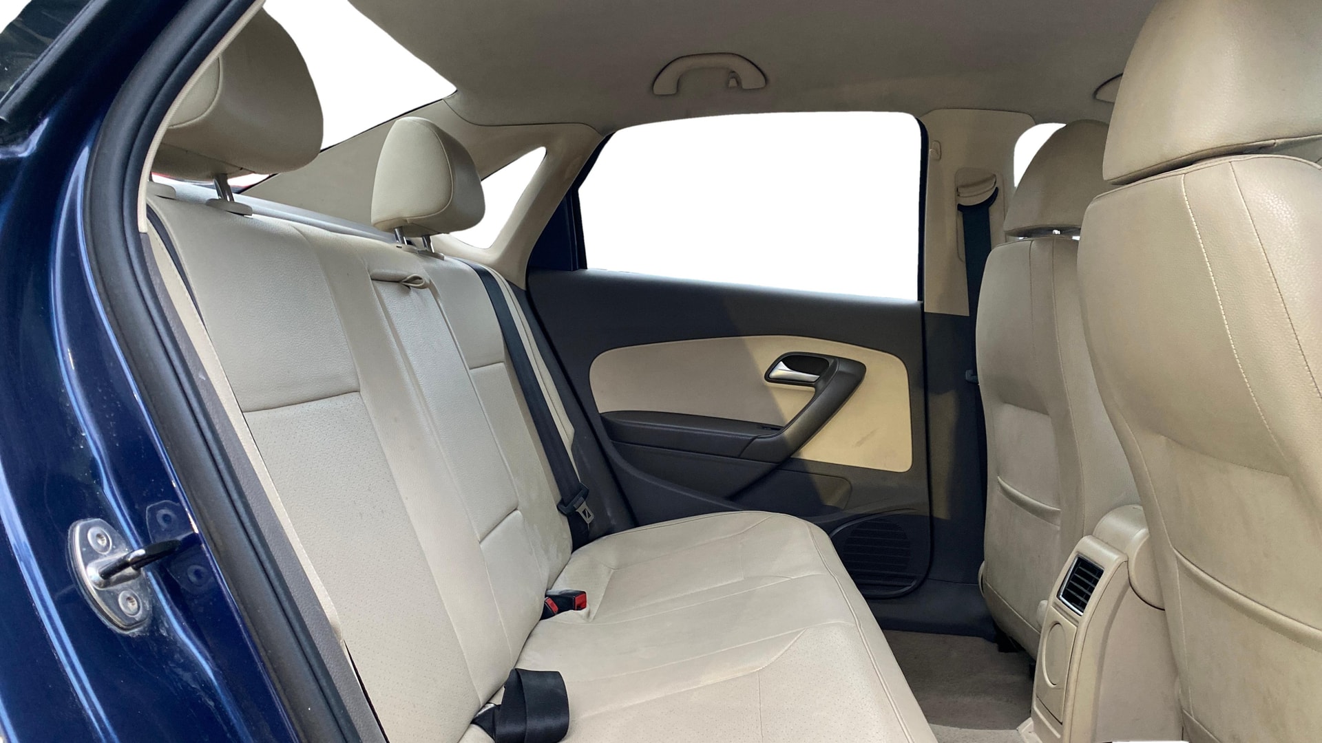 View 2015 Volkswagen Vento DSG Image 29 Used 2015 Volkswagen Vento DSG Image 29