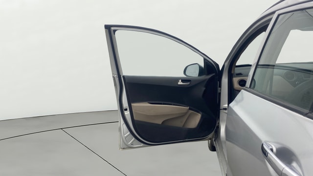 View Hyundai Grand i10 Image 30 Used Hyundai Grand i10 Image 30