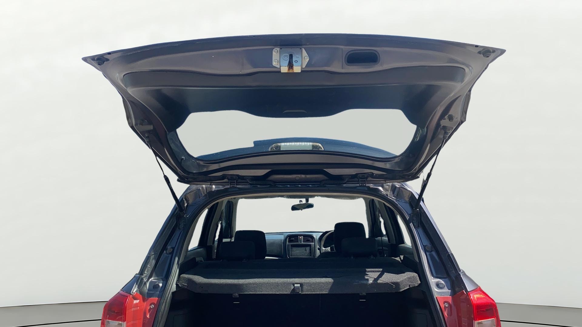 View 2019 Maruti Suzuki 1000 Base Variant Image 31 Used 2019 Maruti Suzuki 1000 Base Variant Image 31