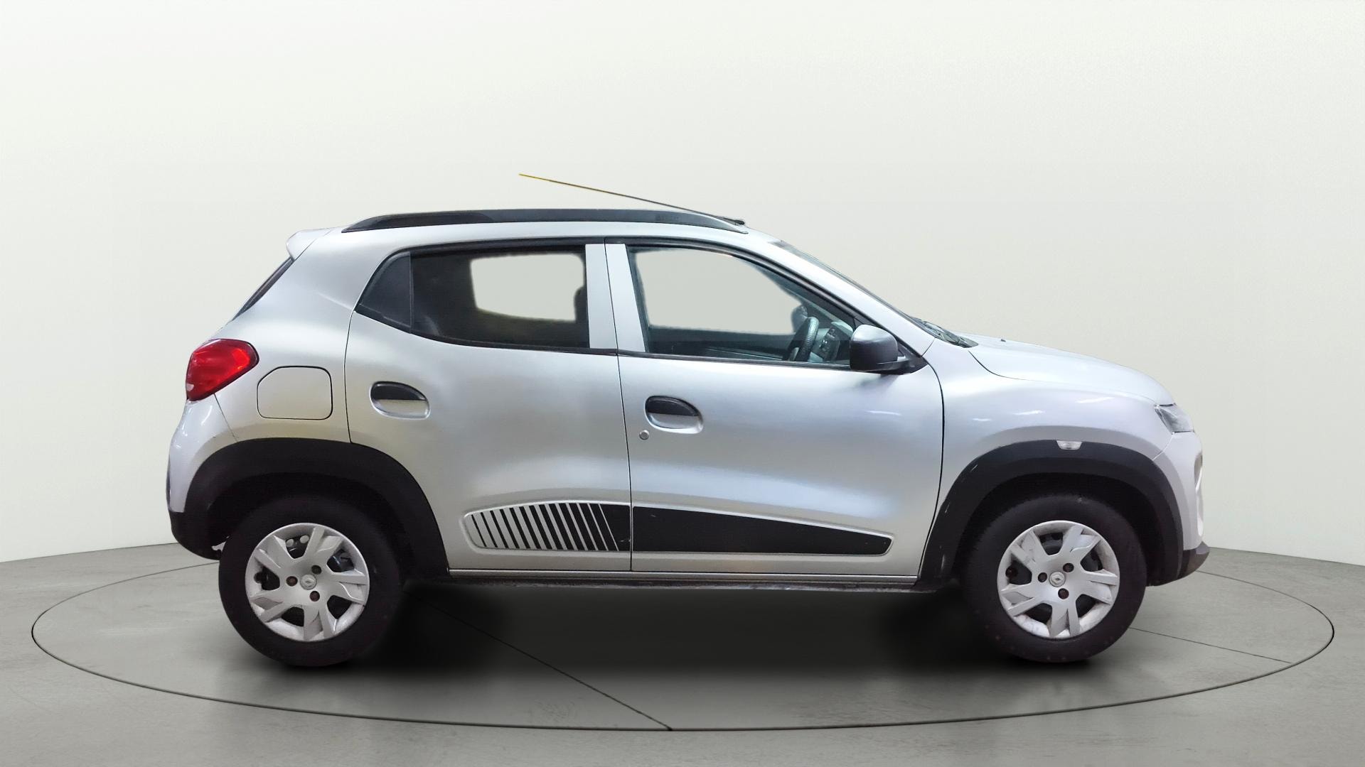 View 2020 Renault Kwid RXL Image 8 Used 2020 Renault Kwid RXL Image 8