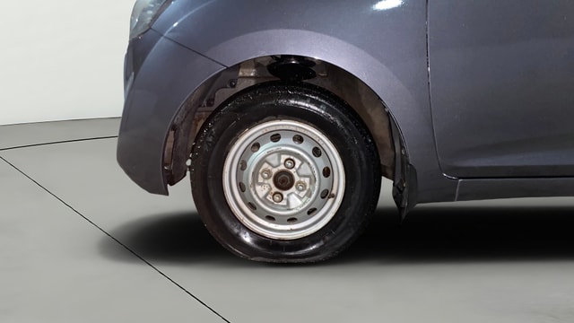 View Hyundai EON Image 27 Used Hyundai EON Image 27