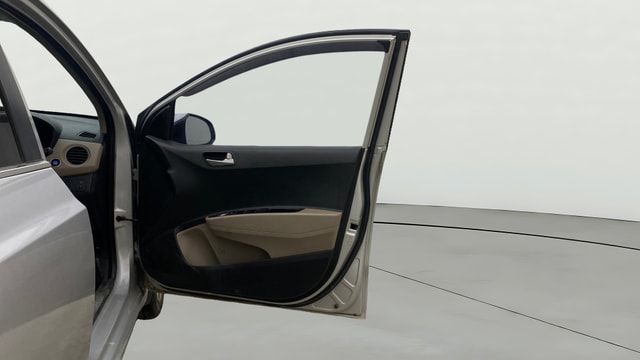 View Hyundai Xcent Image 43 Used Hyundai Xcent Image 43