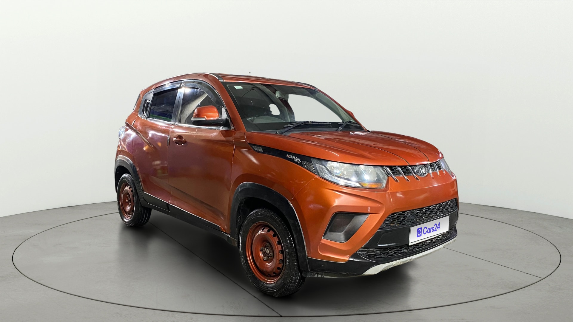 Used 2018 Mahindra KUV100 Used 2018 Mahindra KUV100