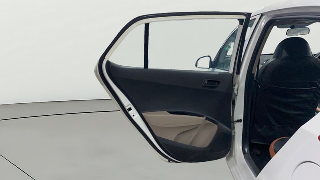 View Hyundai Grand i10 Image 22 Used Hyundai Grand i10 Image 22