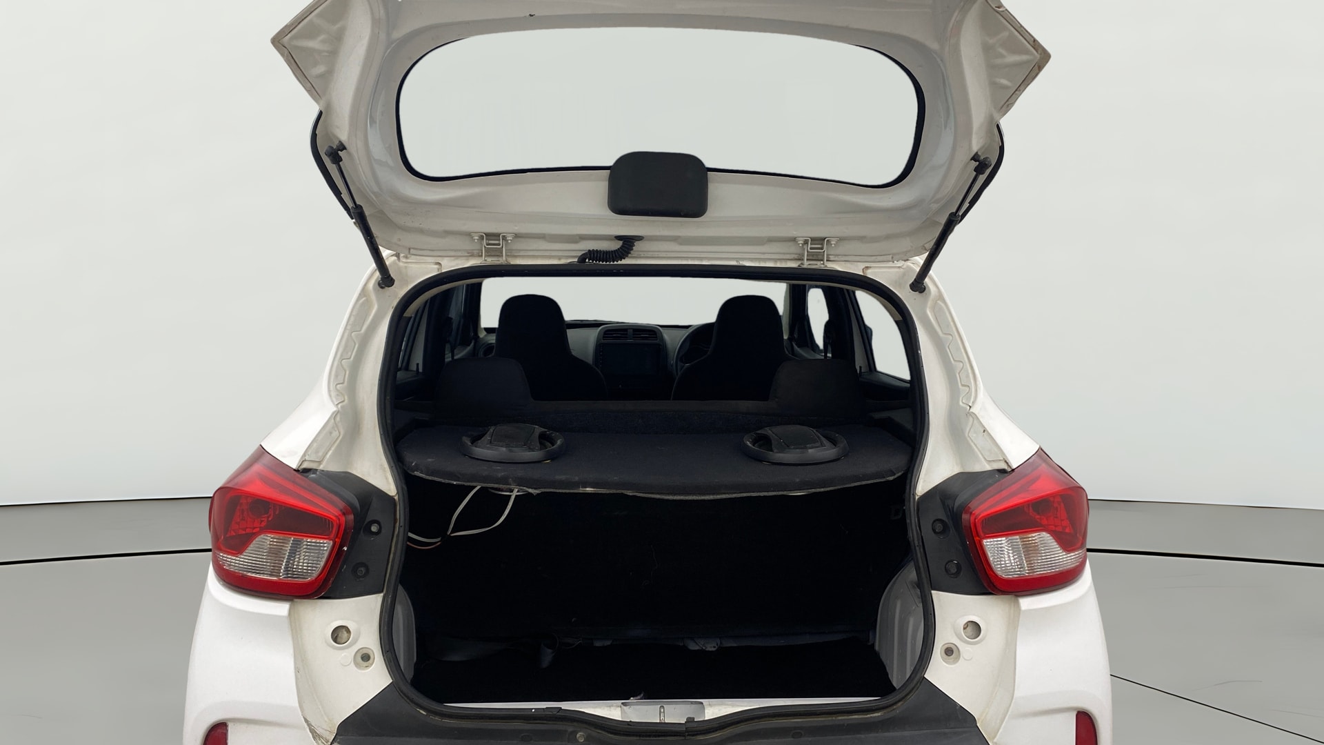 View 2022 Renault Kwid RXL 1.0 Image 37 Used 2022 Renault Kwid RXL 1.0 Image 37