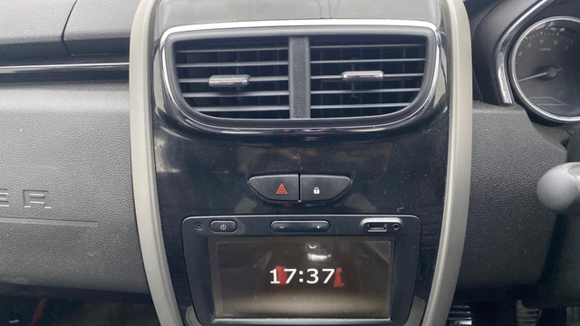View Renault Duster Image 18 Used Renault Duster Image 18