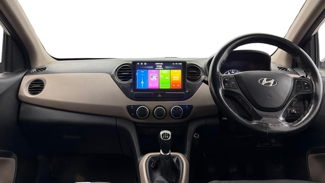 View Hyundai Grand i10 Image 15 Used Hyundai Grand i10 Image 15