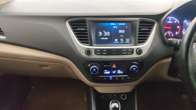 View Hyundai Verna Image 16 Used Hyundai Verna Image 16