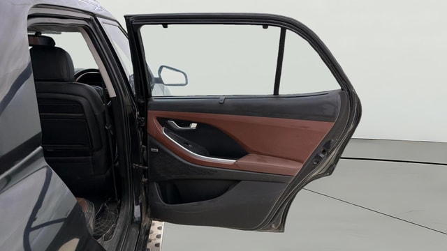 View Hyundai Alcazar Image 6 Used Hyundai Alcazar Image 6