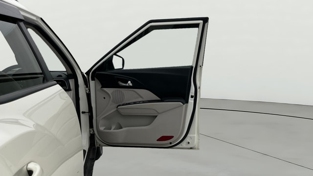 View Mahindra XUV300 Image 48 Used Mahindra XUV300 Image 48