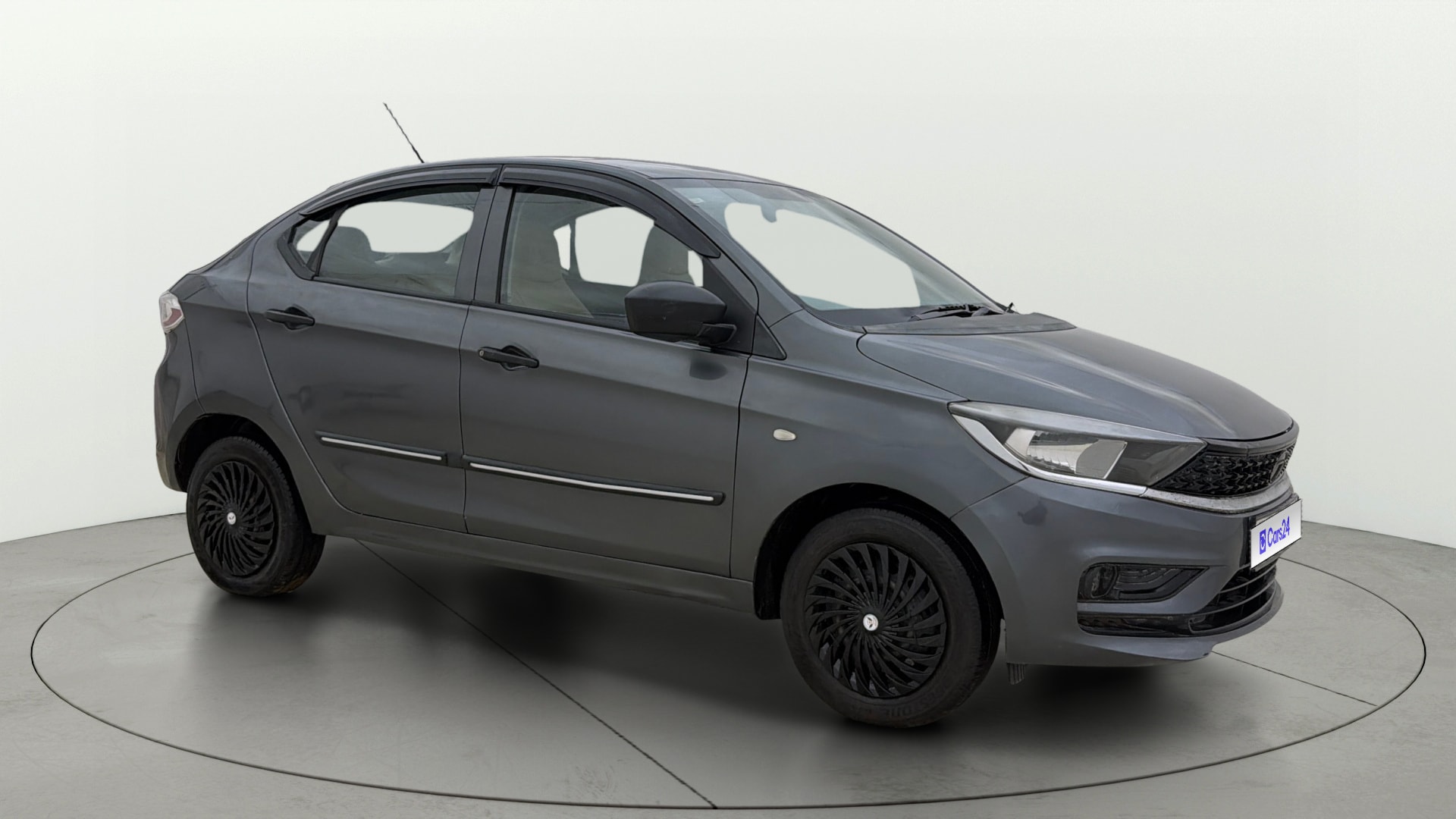 View 2022 Tata Tigor XE Diesel Image 35 Used 2022 Tata Tigor XE Diesel Image 35