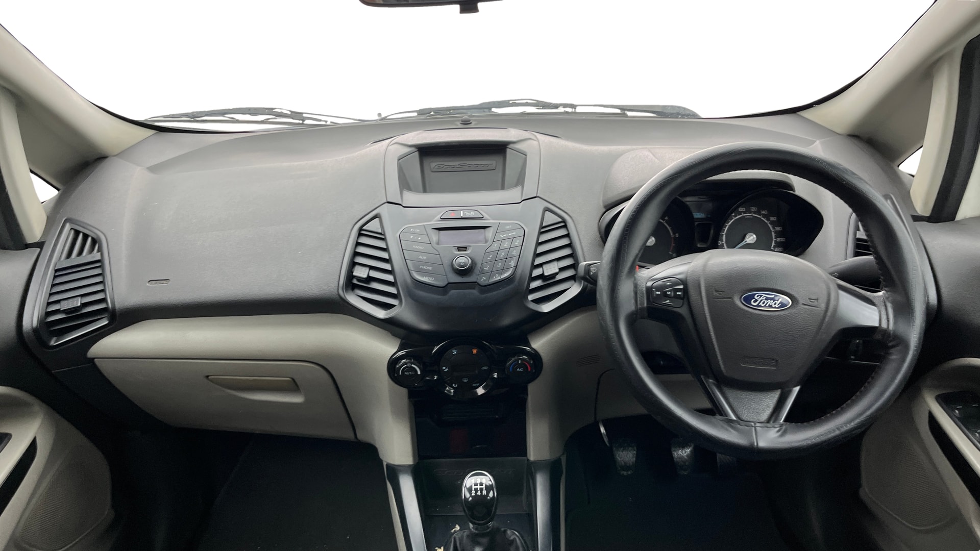 View 2017 Ford EcoSport 1.5 TDCi Diesel Ambiente BS IV Image 15 Used 2017 Ford EcoSport 1.5 TDCi Diesel Ambiente BS IV Image 15