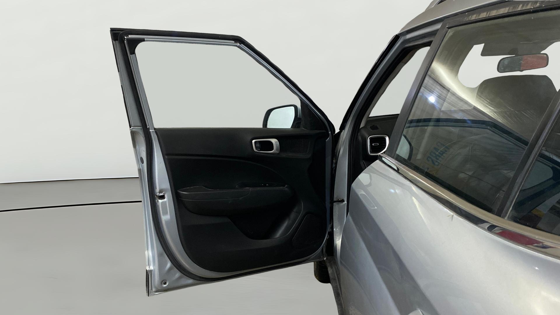 Used 2022 Hyundai Venue Used 2022 Hyundai Venue