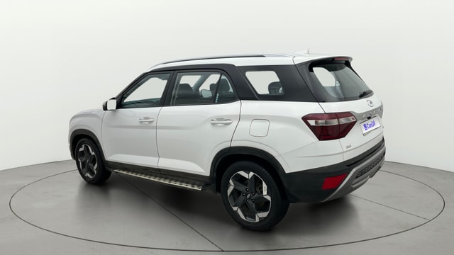 View Hyundai Alcazar Image 2 Used Hyundai Alcazar Image 2