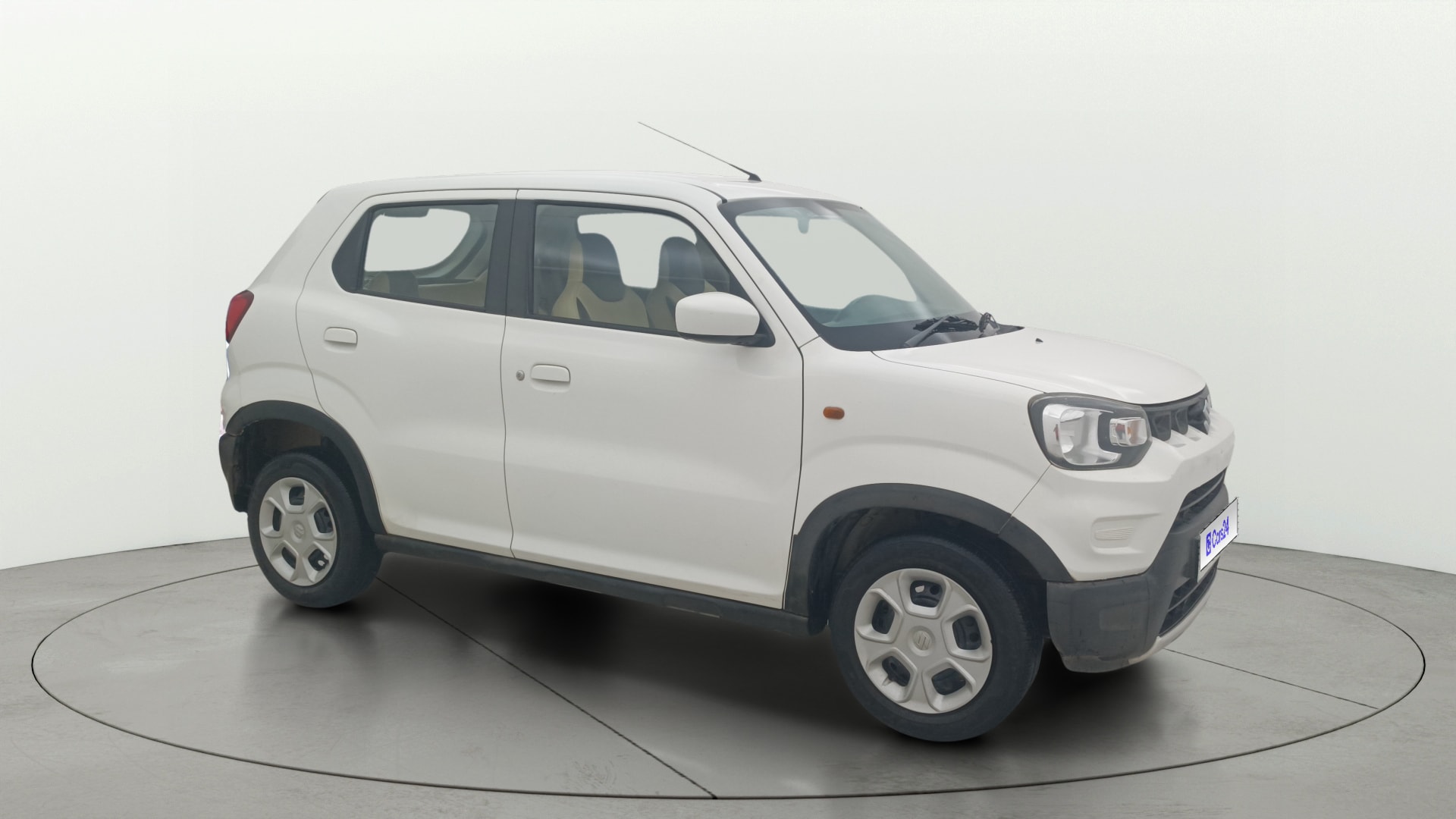 View 2021 Maruti Suzuki 1000 Base Variant Image 36 Used 2021 Maruti Suzuki 1000 Base Variant Image 36