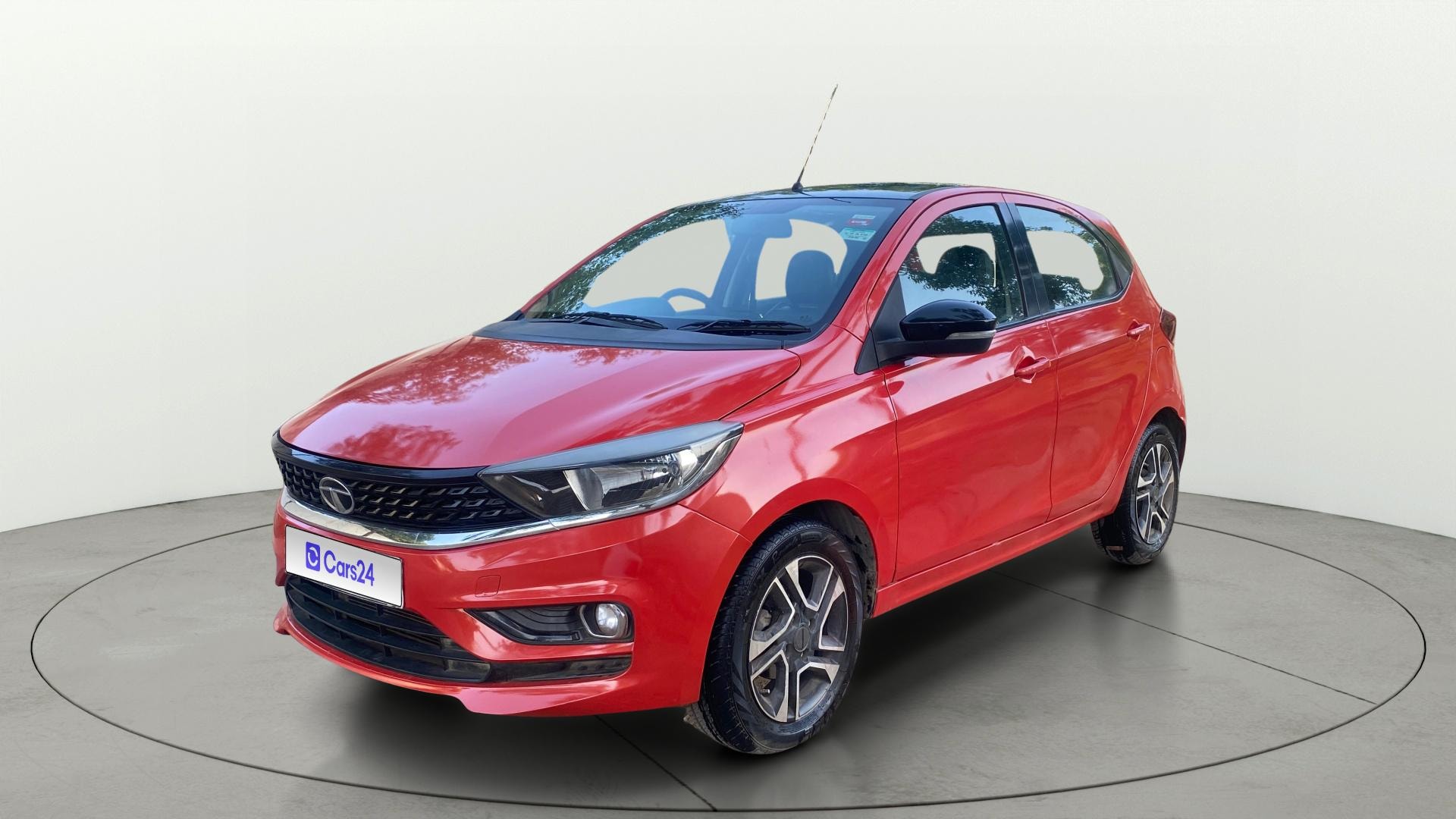 View 2021 Tata Tiago Revotorq XB Image 36 Used 2021 Tata Tiago Revotorq XB Image 36