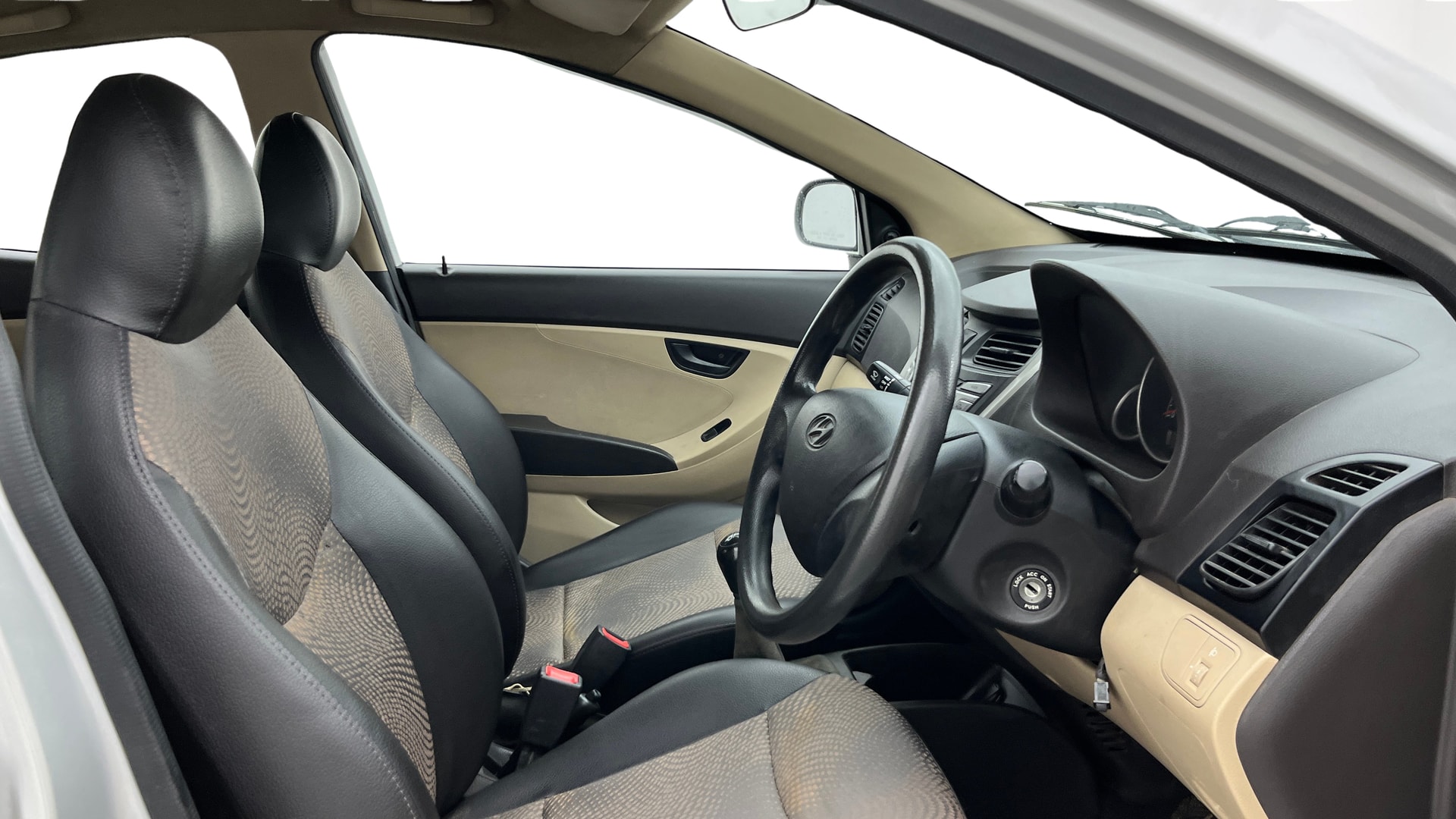 View 2016 Hyundai EON Magna Plus Image 25 Used 2016 Hyundai EON Magna Plus Image 25