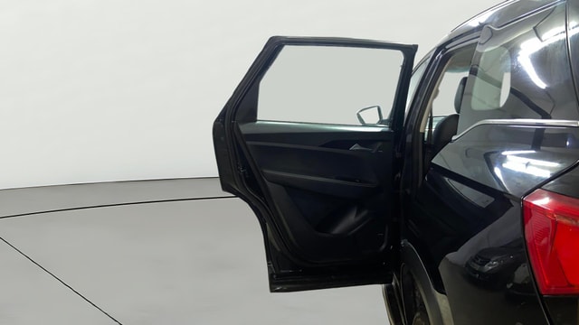 View MG Hector Image 15 Used MG Hector Image 15