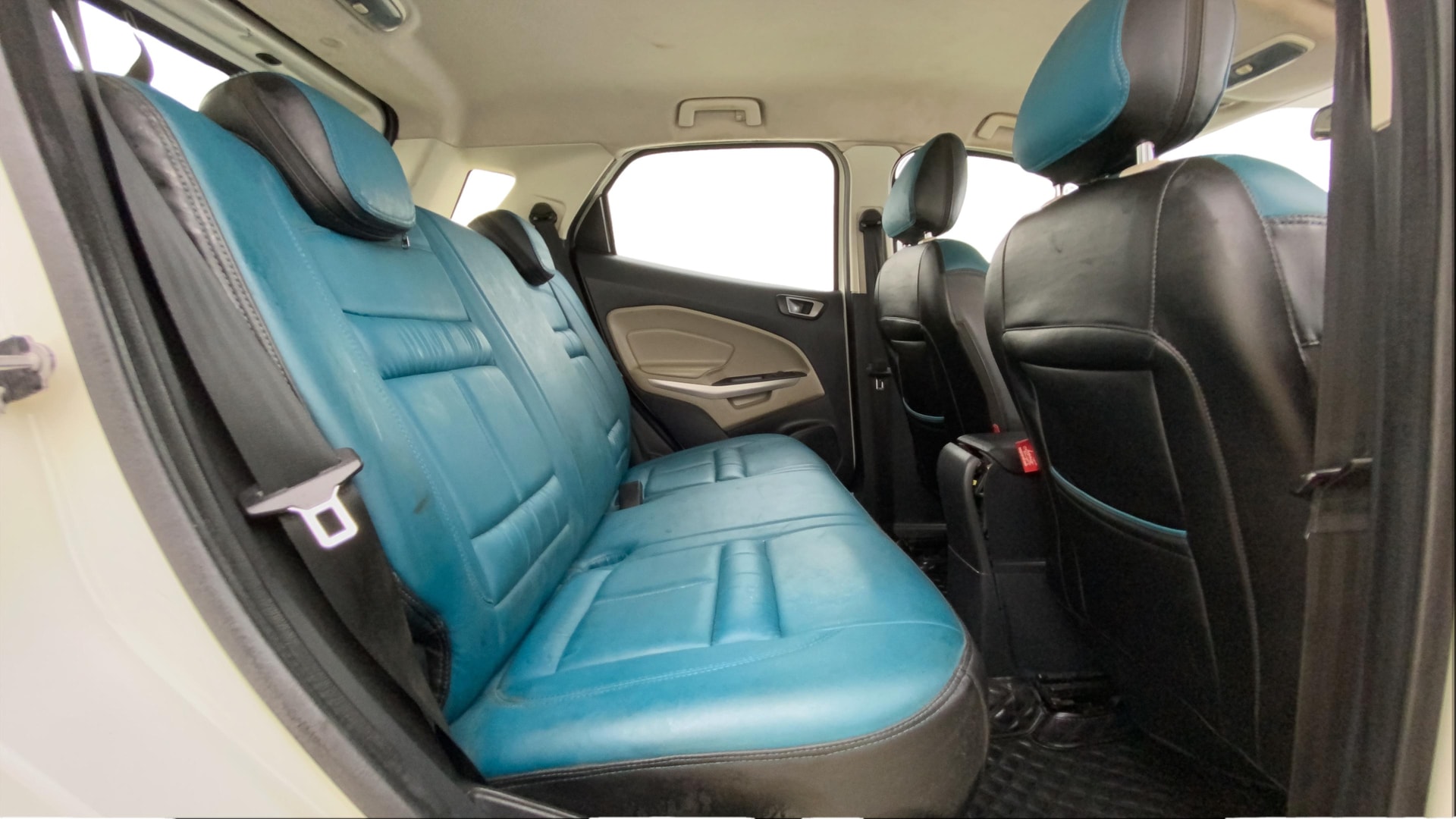 View 2020 Ford EcoSport 1.5 TDCi Diesel Ambiente BS IV Image 29 Used 2020 Ford EcoSport 1.5 TDCi Diesel Ambiente BS IV Image 29