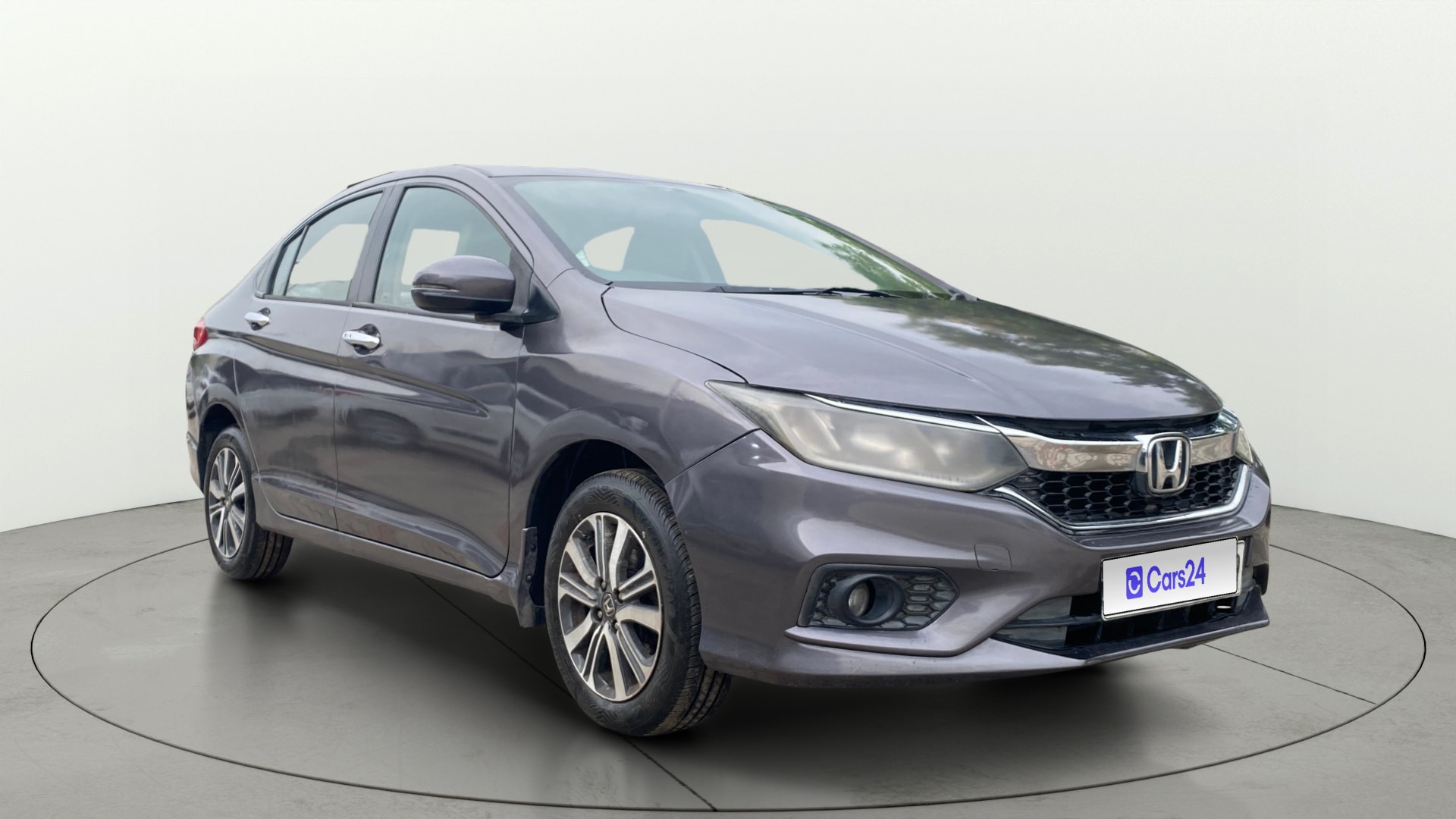 View 2017 Honda City ZX MT Diesel Anniversary Edition Image 22 Used 2017 Honda City ZX MT Diesel Anniversary Edition Image 22