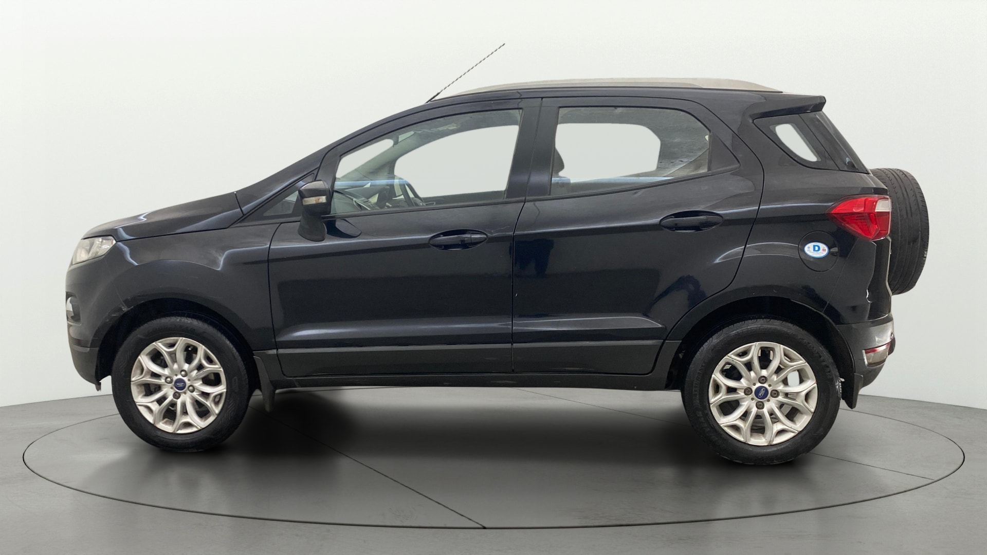 View 2016 Ford EcoSport 1.5 TDCi Diesel Ambiente BS IV Image 5 Used 2016 Ford EcoSport 1.5 TDCi Diesel Ambiente BS IV Image 5