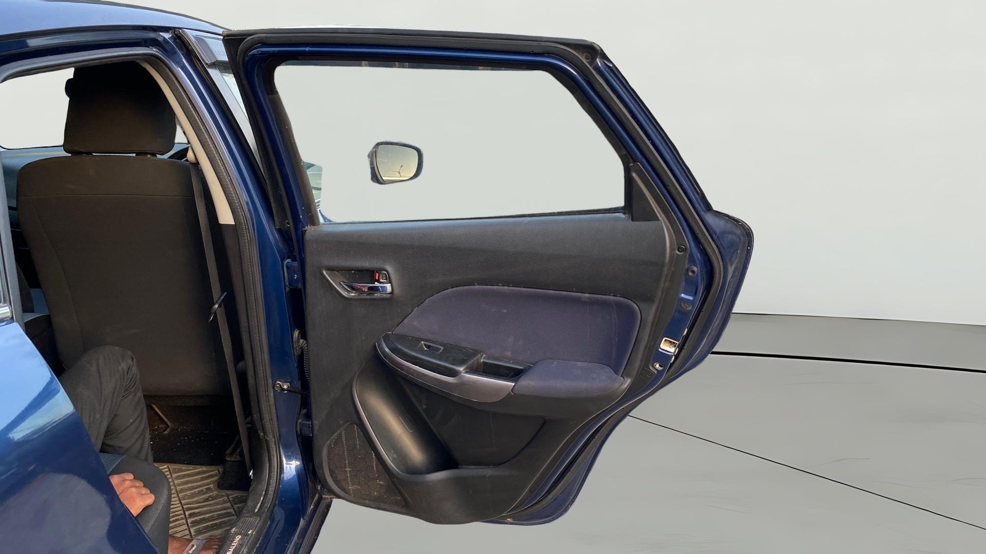 View 2019 Maruti Suzuki 1000 Base Variant Image 7 Used 2019 Maruti Suzuki 1000 Base Variant Image 7