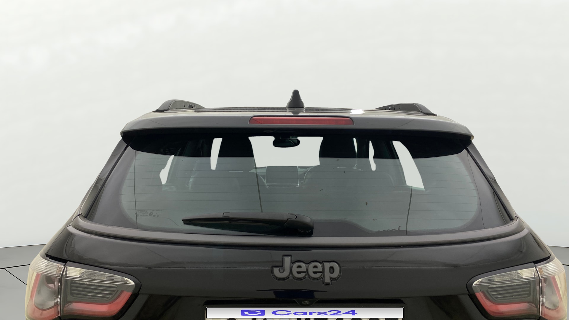 View 2021 Jeep Compass S (O) 1.4 Petrol DDCT Image 4 Used 2021 Jeep Compass S (O) 1.4 Petrol DDCT Image 4